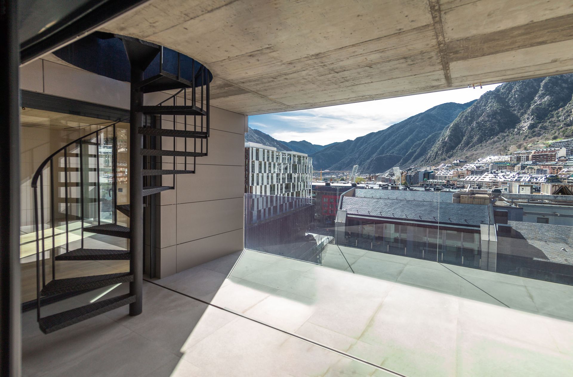 Àtic en venda a Andorra la Vella, 3 habitacions, 238 metres
