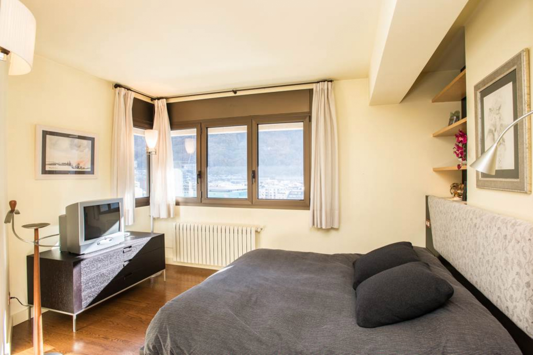 Àtic en venda a Andorra la Vella, 4 habitacions, 258 metres